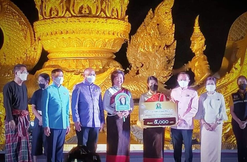  ร่วมงานพิธีเปิดเฮือน เยือนเมืองเทียนเมืองธรรม