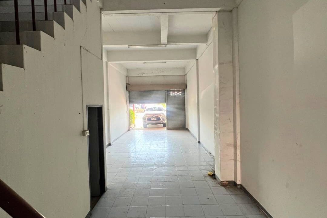 3BD183E9-72ED-4417-B27B-8EE15FA626A8